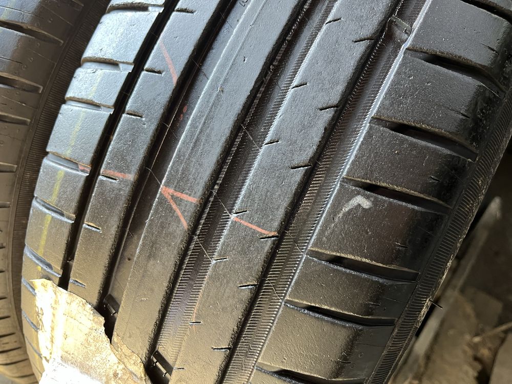 235 60 18 Michelin pilot sport4