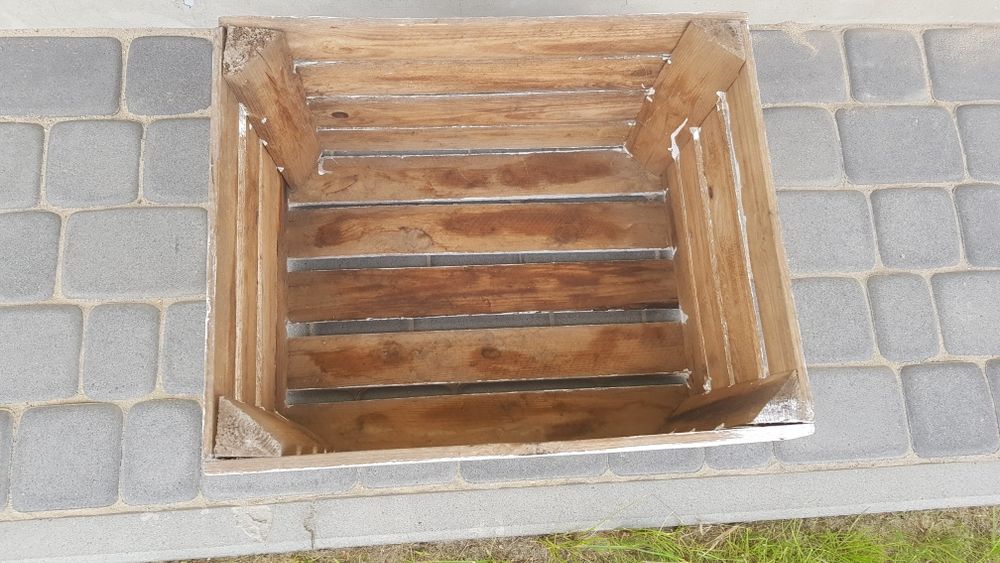 Skrzynka na jabłka biała prowansja odnowiona