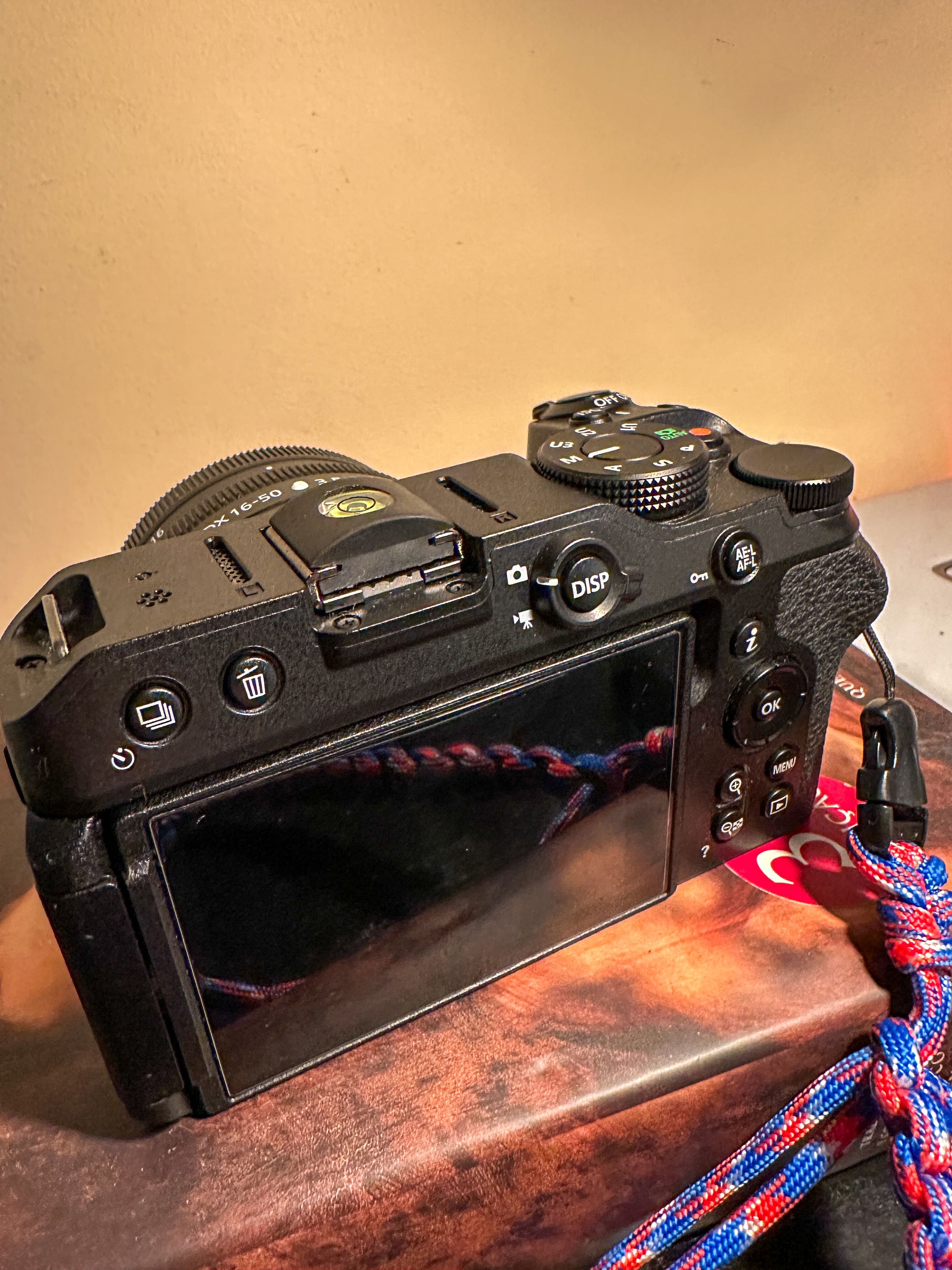 Nikon Z30 com 2 Lentes — Como Nova!