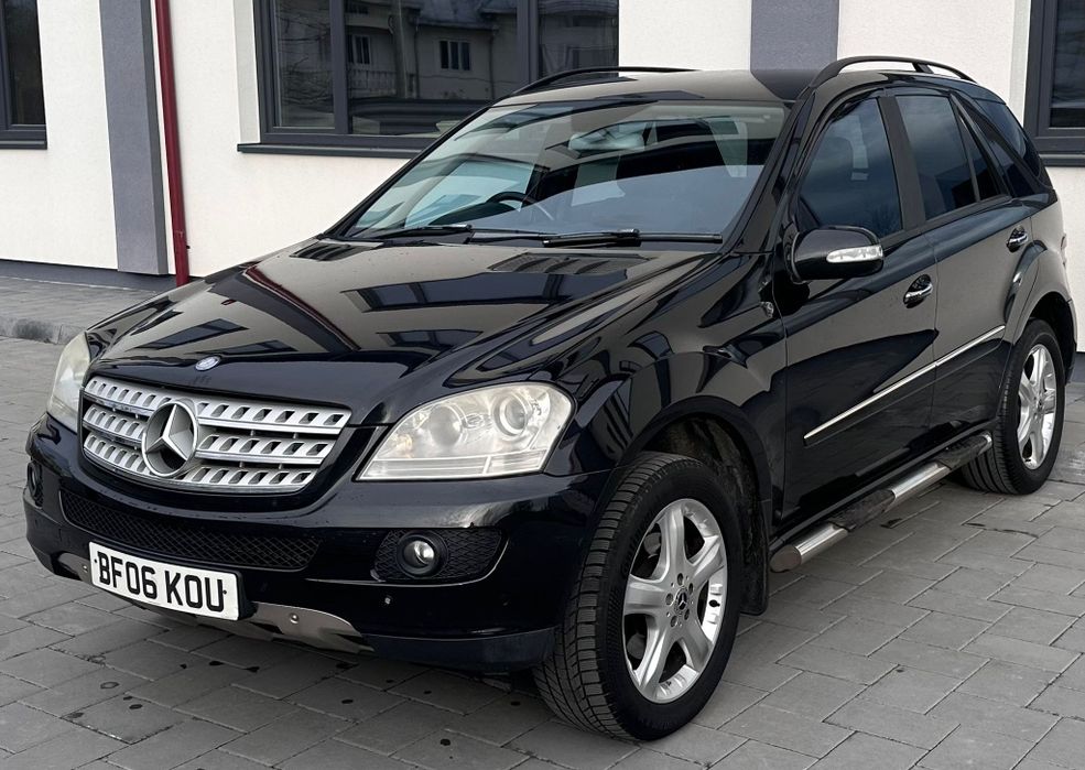 Mercedes-Benz ml 164