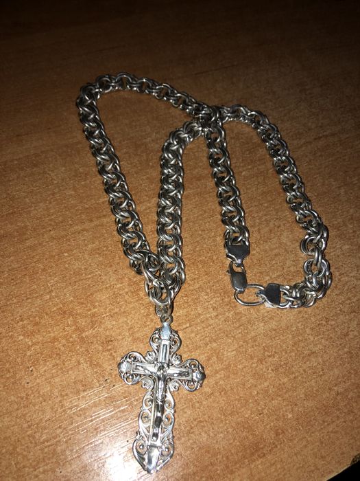 Серебреная цепочка