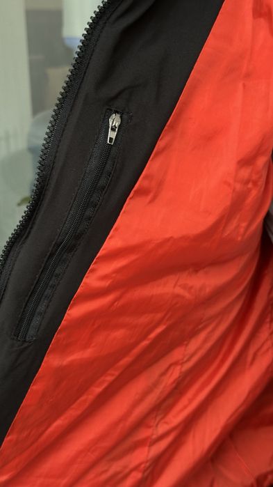 Зимова чоловіча куртка