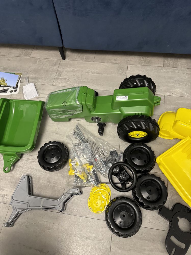 Traktor na pedały z przyczepka i ładowarka John Deere