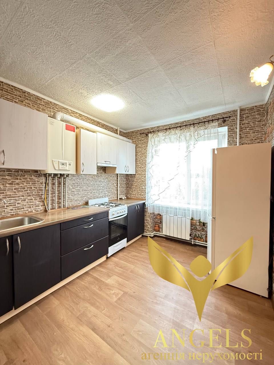 Продаж 3-к квартири 4/5 поверх 59.5м2 (кухня 8.1) АГО ремонт
