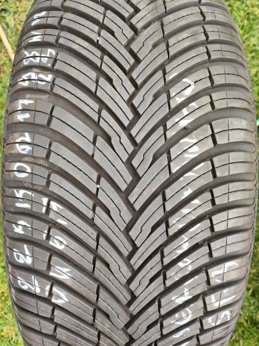 1x Pirelli Cinturato Allseason SF3 235/50R17 98W XL 1 szt całoroczna