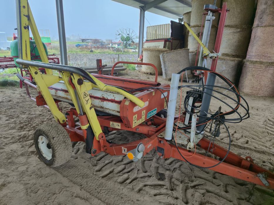 Owijarka samozaladowcza Sipma