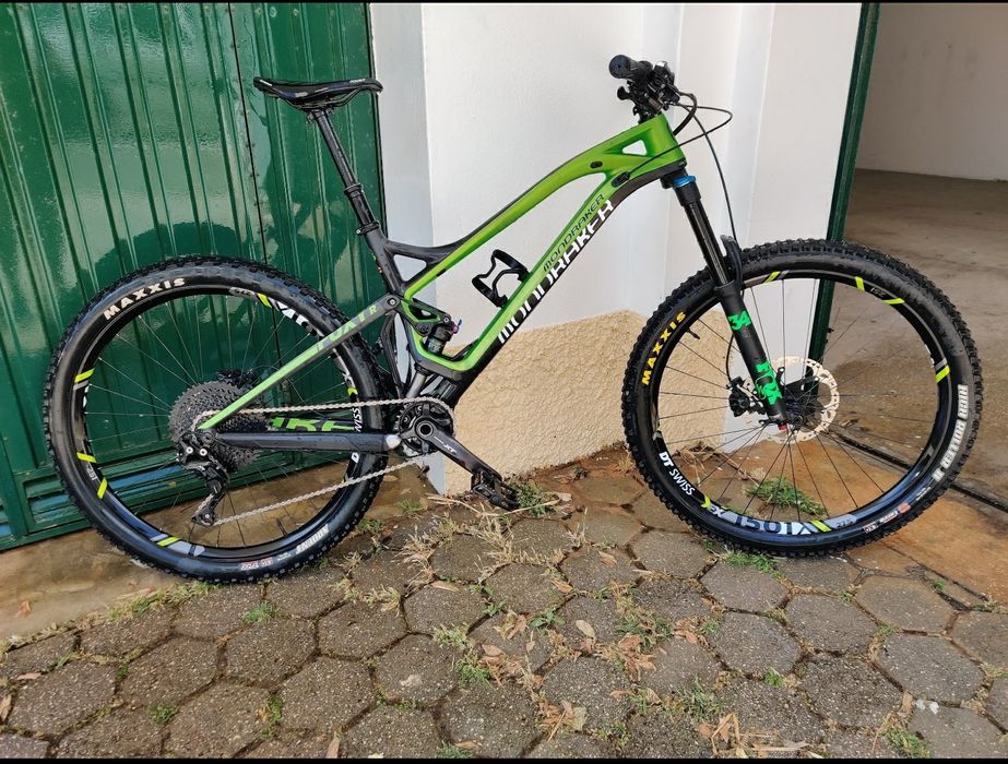 Mondraker Foxy Carbon R