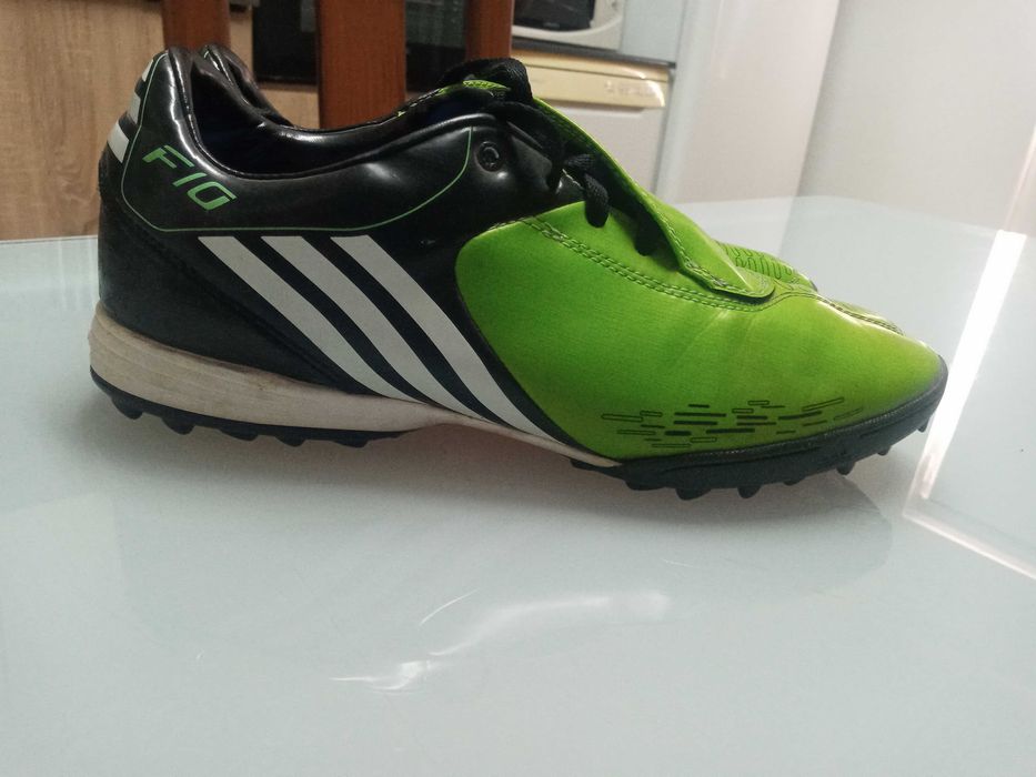 Tenis ADIDAS n 40