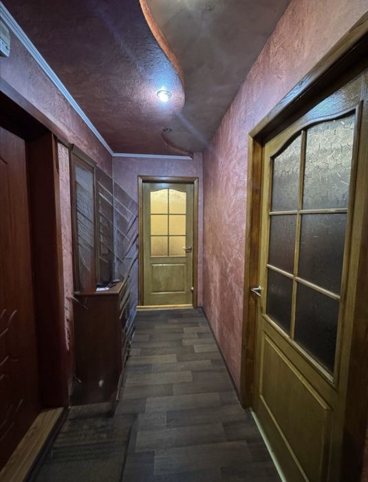 Продажа 2к.квартиры. Каменское Левобережный 2. ОСББ. Средний этаж.