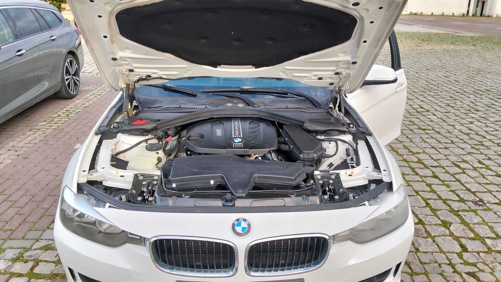 BMW 318d 2000c 143cv, impecável dentro e fora