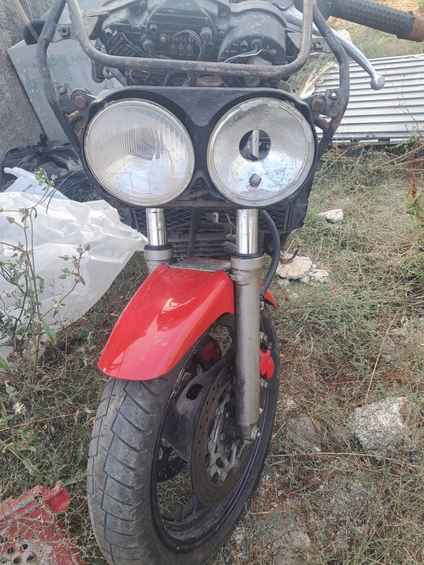 Yamaha FZR 600 c/ documentos