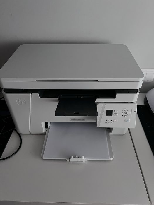 Impressora multifunções Laser