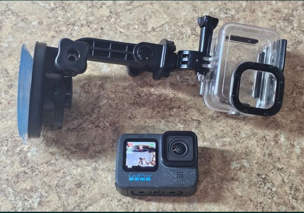 Vendo GoPro Hero 5 Nova e kit de mergulho