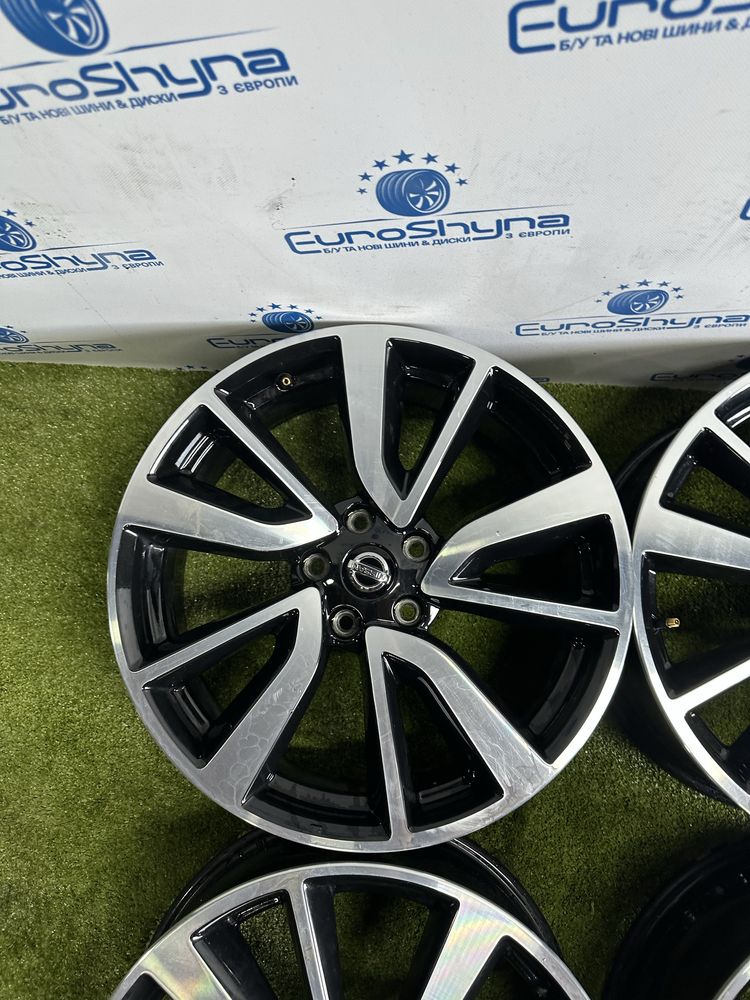 Диски 5/114.3/R19 7J ET40 ЦО67.1 Nissan