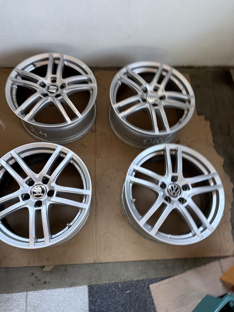 Felgi aluminiowe Dezent ET 38 8jx18” 5x112 Audi Seat Skoda VW