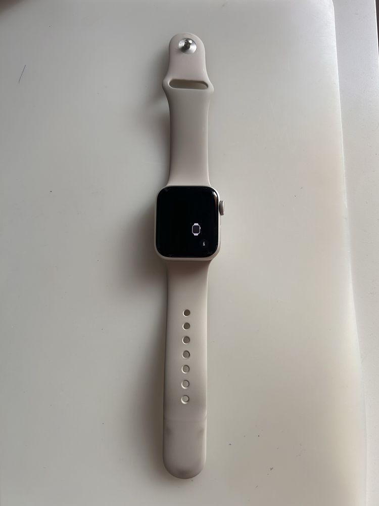 Apple Watch SE (2nd Gen) 40mm