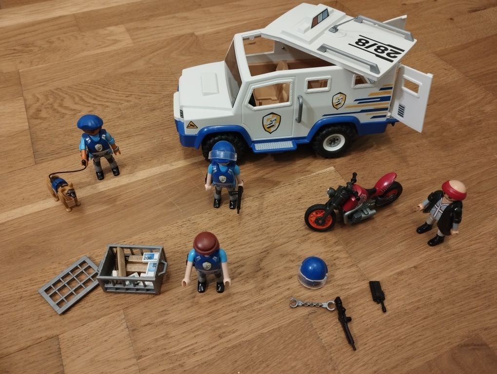Playmobil 9371 klocki transporter pieniędzy