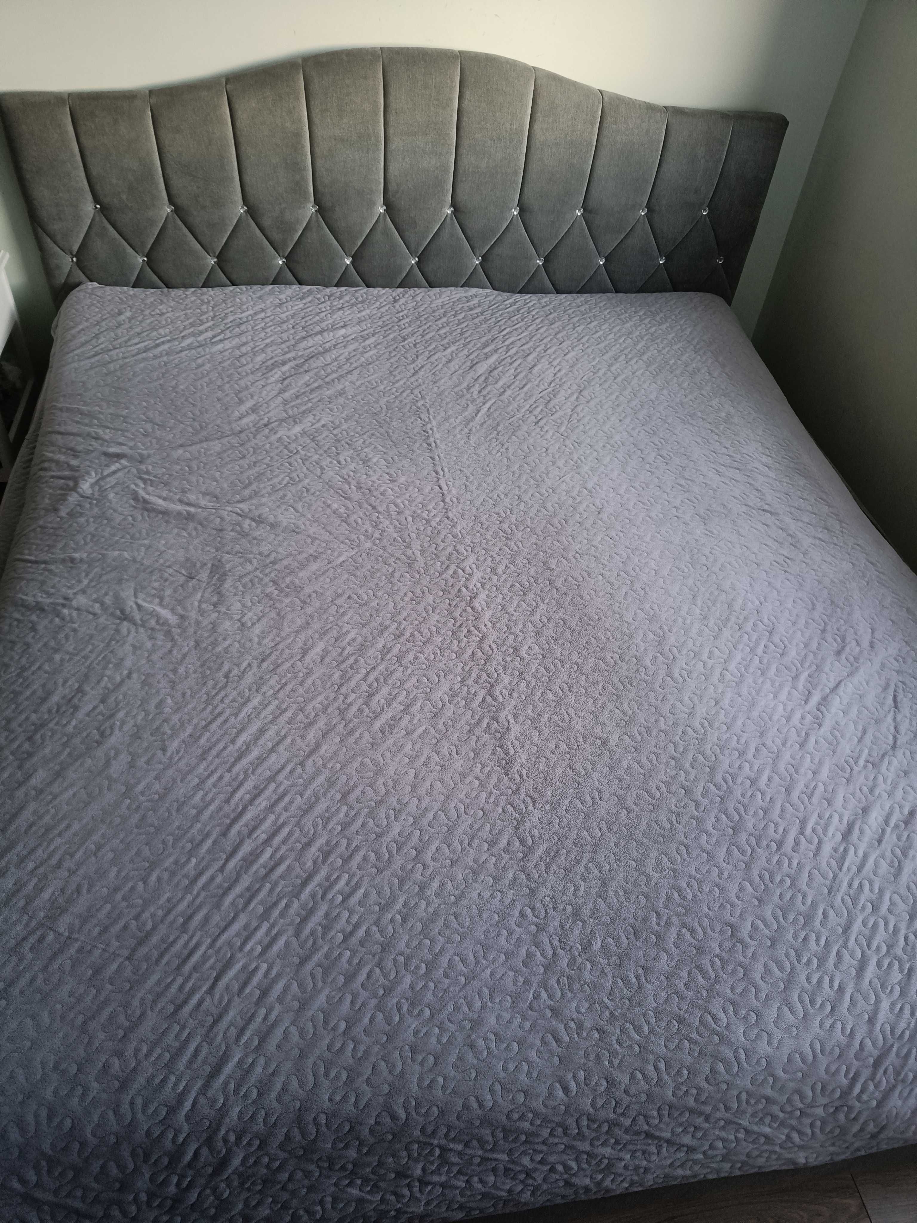 łóżko tapicerowane 180x200