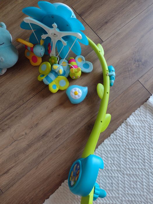 Karuzela, hipcio i miś