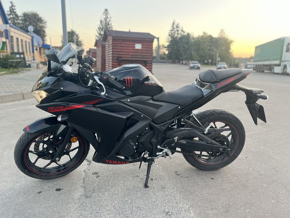 Продам Yamaha YZF-R-25 ABS 2015р