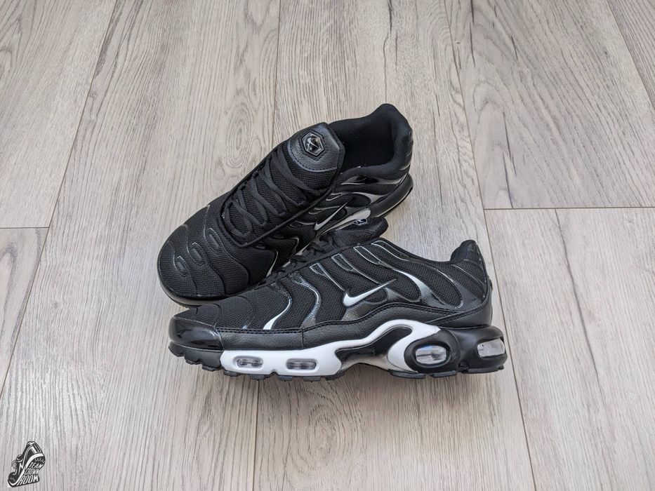 Чоловічі кросівки Nike Air Max Plus \ Найк Аір Макс Плюс \ 43