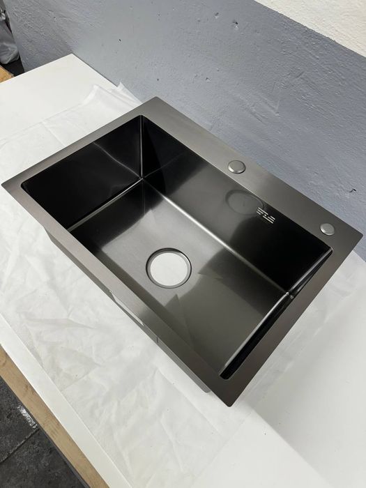 Кухонная мойка 58*43 PVD черная Valeso Handmade ( 3,0/0,8)