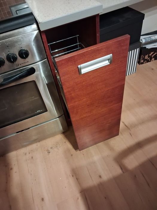 Szafki do kuchni,stan bardzo dobry