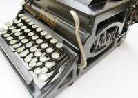 Maquina de escrever – peça Museu – Ano 1909