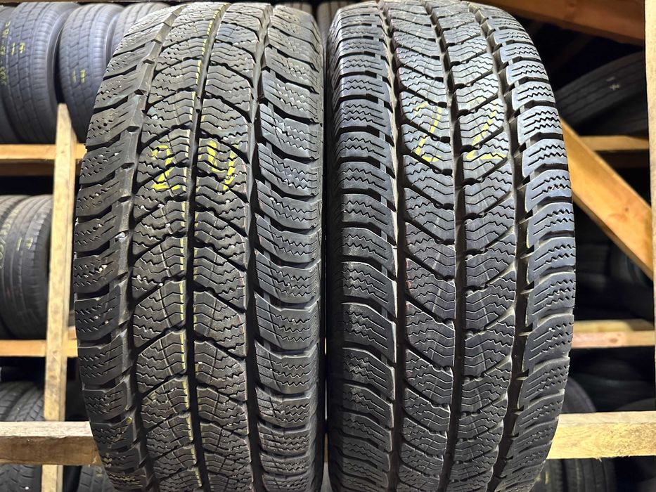 Шини зима 215/65R16C Uniroyal Snow Max3 ПАРА
