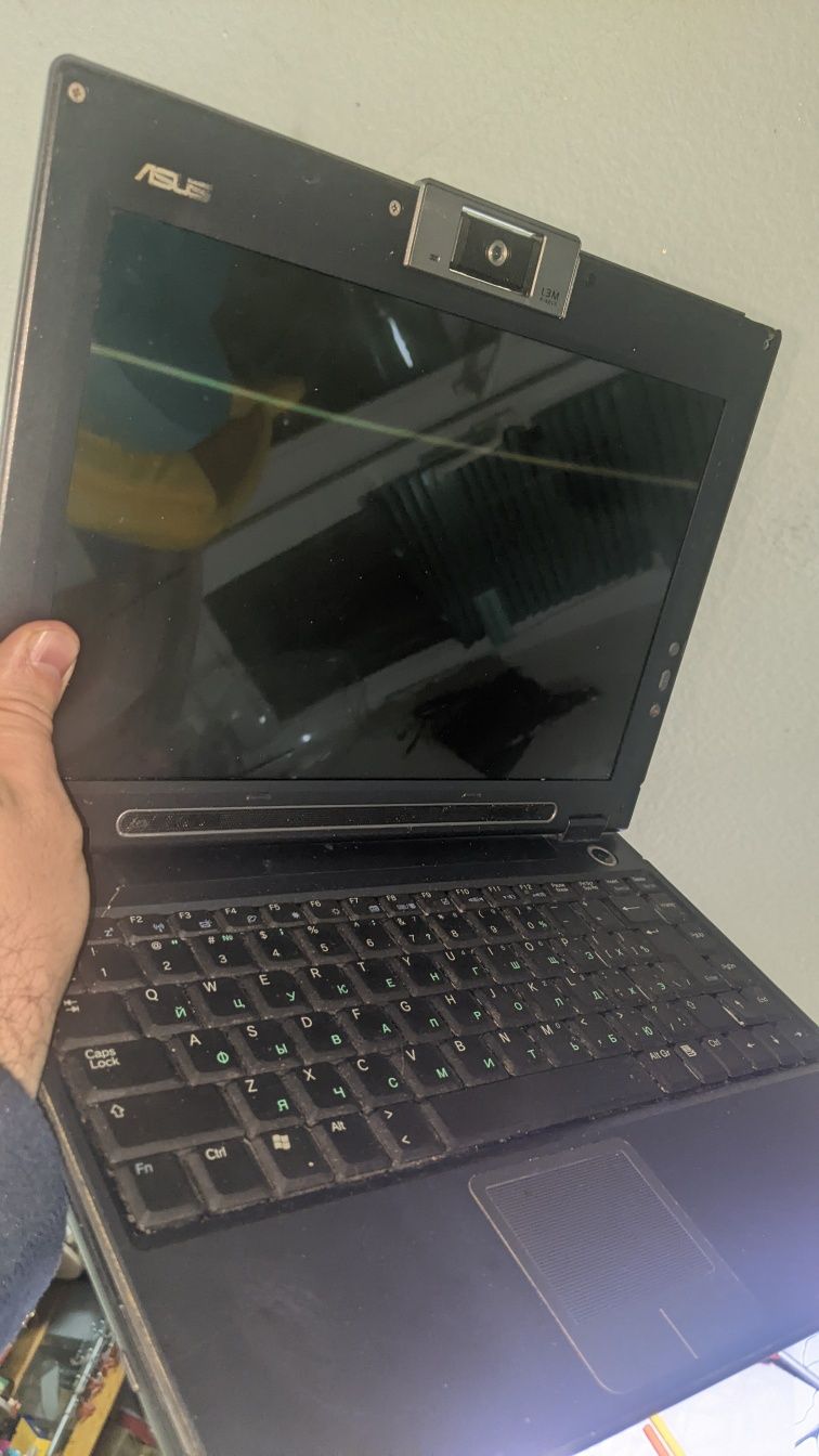 Ноутбук 2 экрана Asus W5, цена за оба.