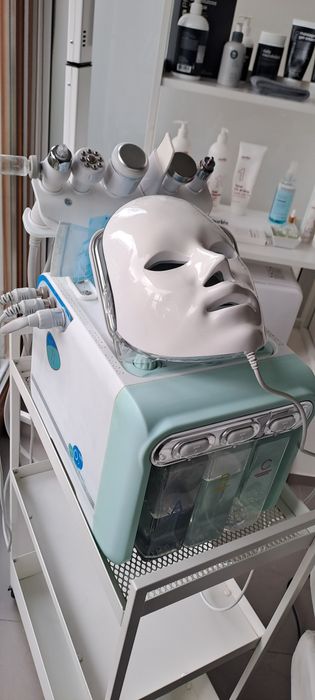 Kombajn  kosmetyczny - Oczyszczanie wodorowe 7w1 - Maska LED