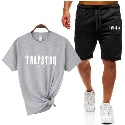 Мужской комплек Trapstar London футболка + шорты трепстар лондон