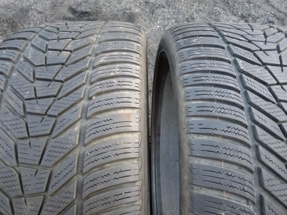 Opony zimowe 255/35R19 Hankook