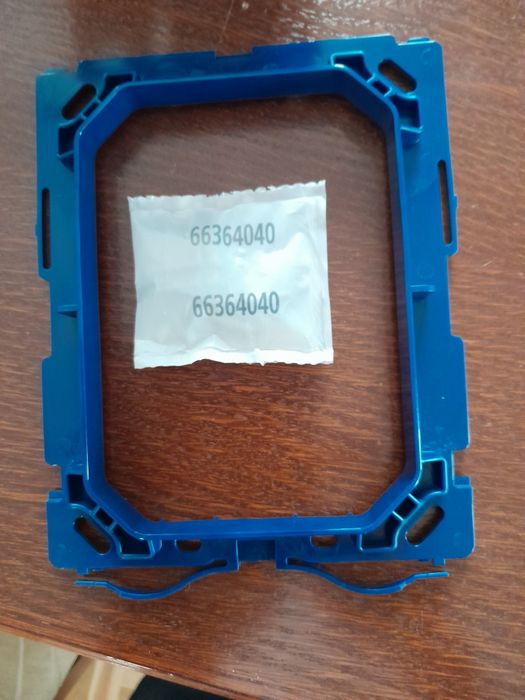 Srebrny przycisk Grohe spłuczki do ubikacji podwieszanej