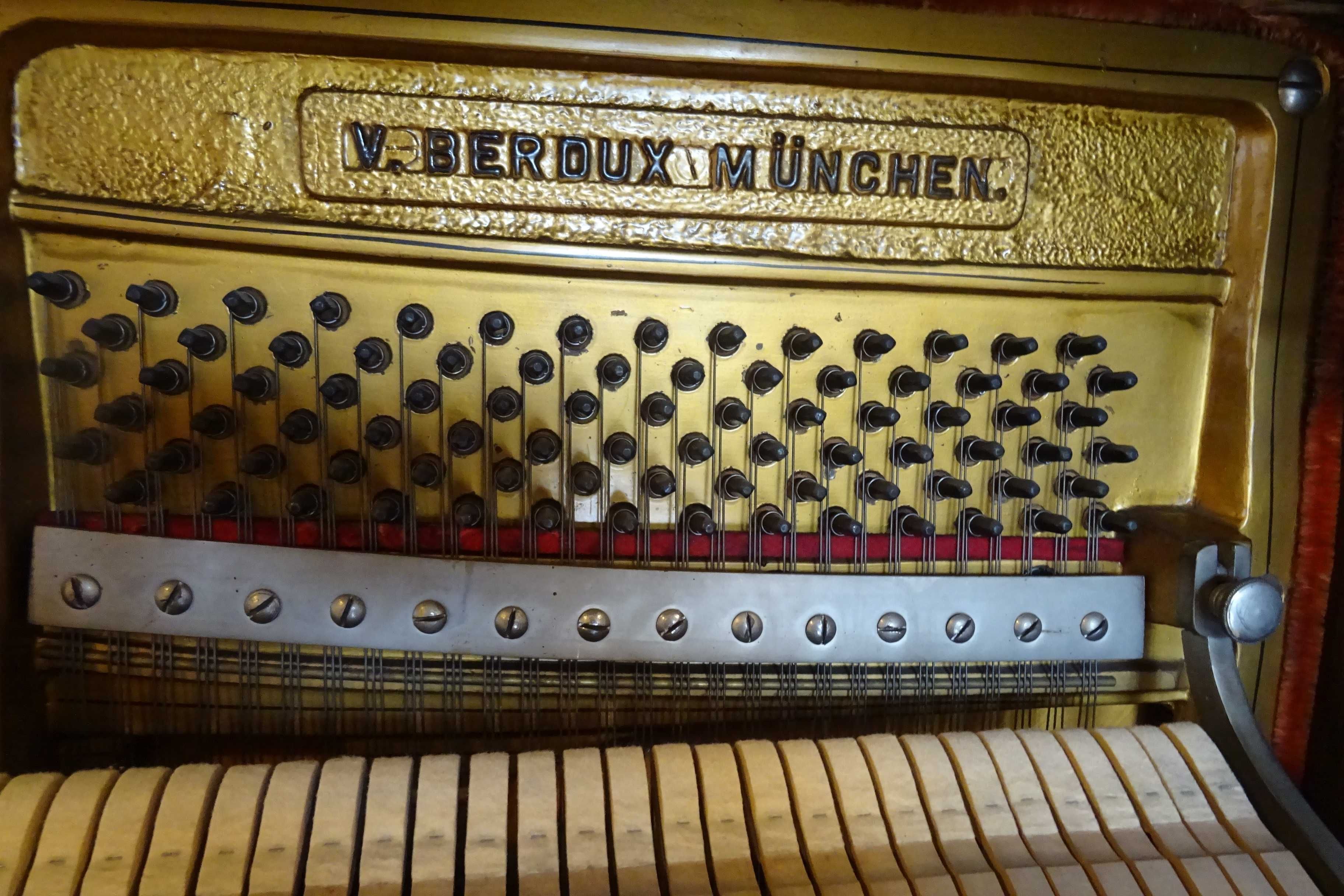 Pianino Berdux Munchen