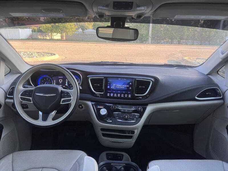 2017 Chrysler Pacifica