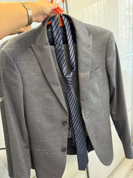 Garnitur męski siary
