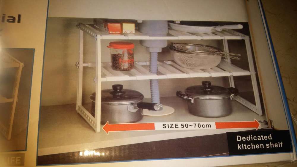 Vendo 2 prateleiras de arrumação