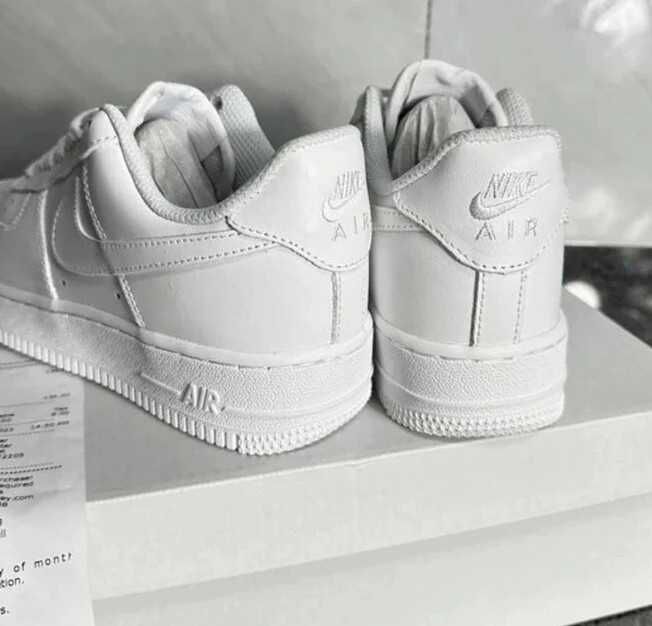 Buty biegania Nike Air Force 1 White R.41