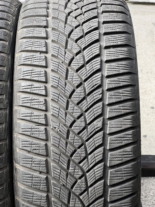 Шины зимние 225/45 и 245/40/R18 Goodyear UltraGripPerfomance