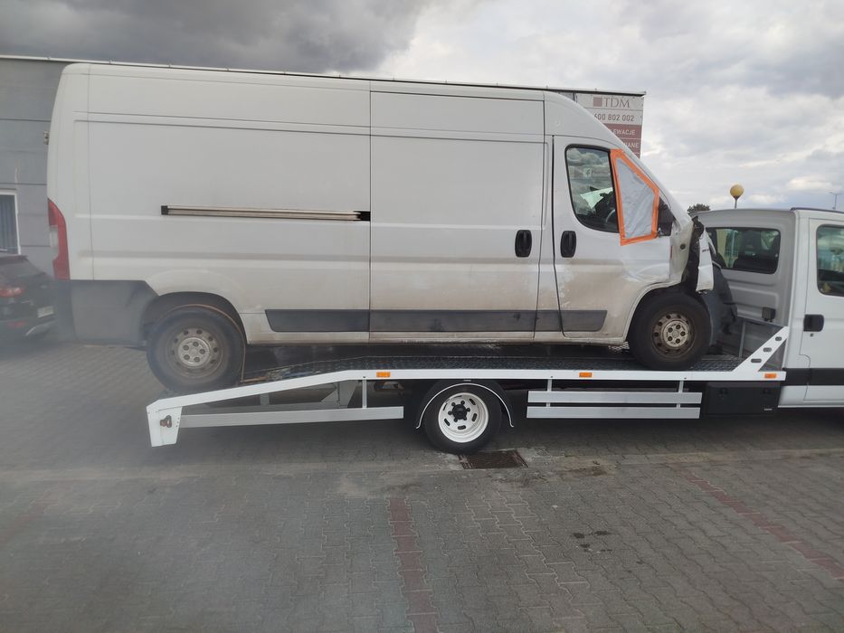 Pomoc drogowa transport 24/7 cała Polska