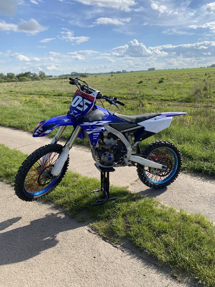 Yamaha YZF 250 - Akarpovic 2018r