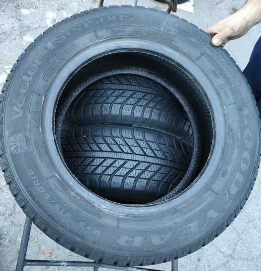 Шини резина всесезонка 215/60 R16 Good Year Vector Seasons 2021 рік