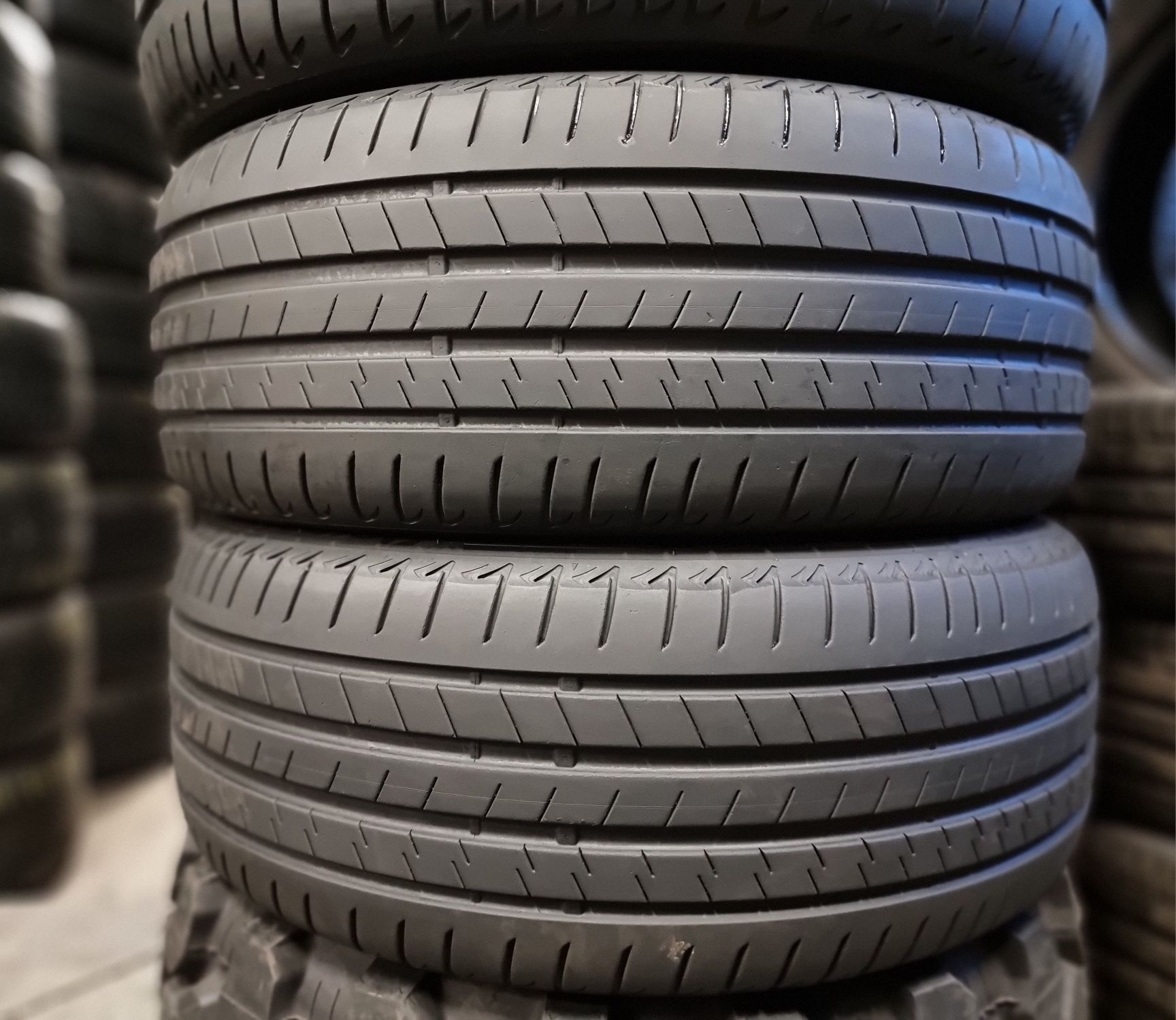 Шини літні 245х45хR20-275х40хR20 Bridgestone Alenza 001 RSC 4 ШТ