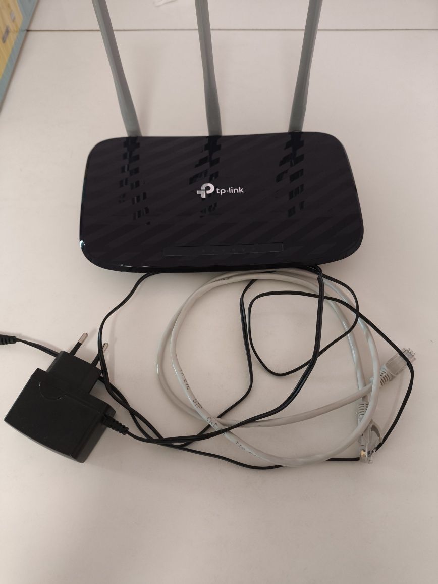 Продам WI-FI роутер Tp-link Archer A2