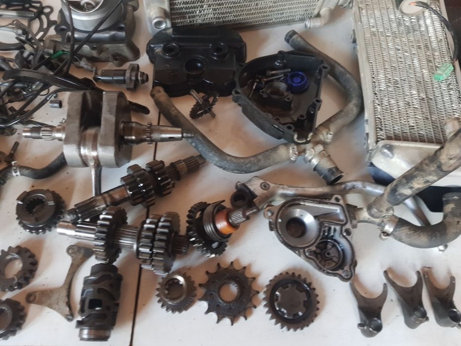 Kawasaki kxf250 Kartery glowica kola lagi  Części