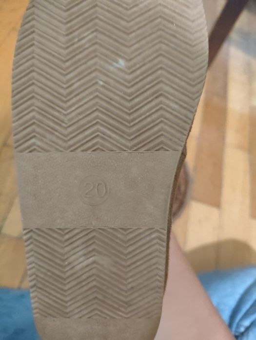 Botas de menina tamanho 20