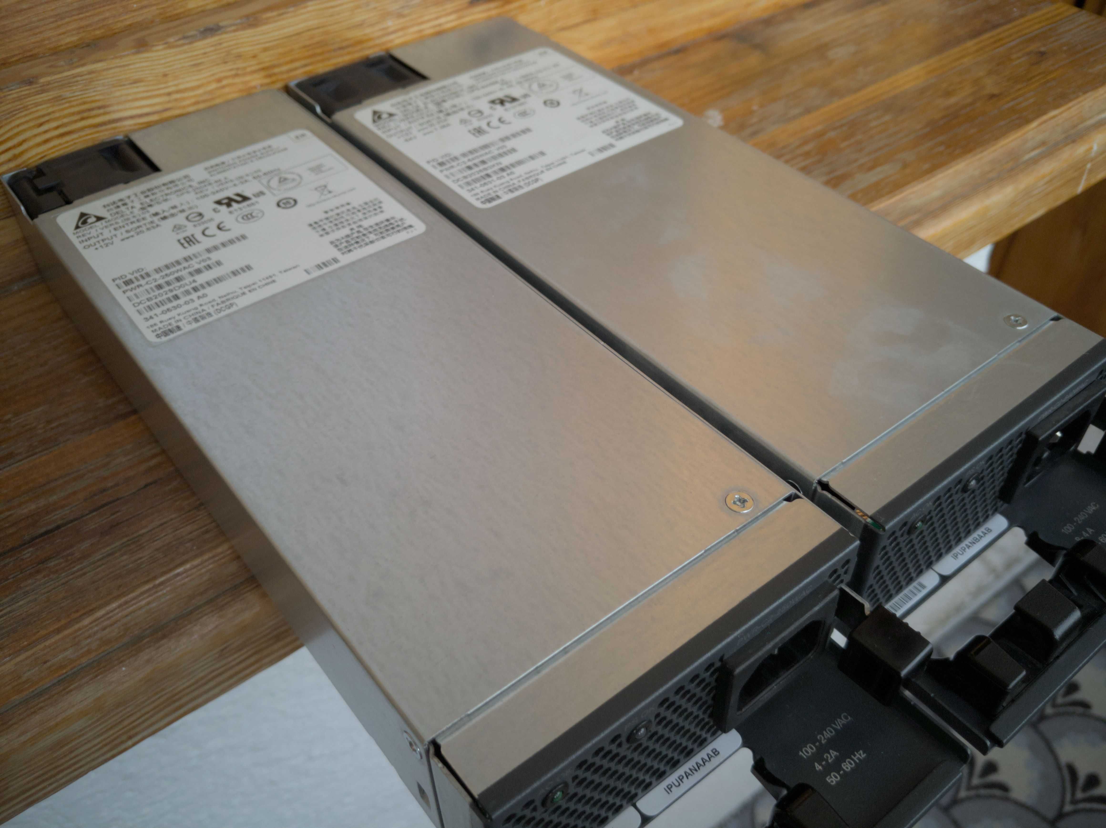 Cisco Catalyst 24 порта свитч коммутатор WS-C3650-24TS-S V04 250W+640W