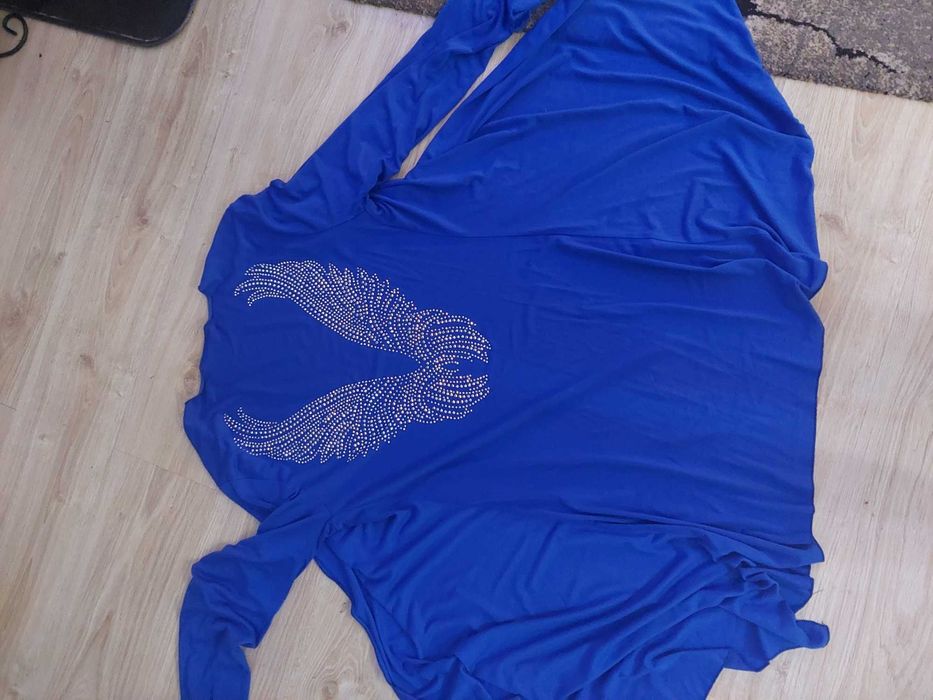 Sweter/ cardigan kobaltowy ze stebrnymu skrzydlami na plecach