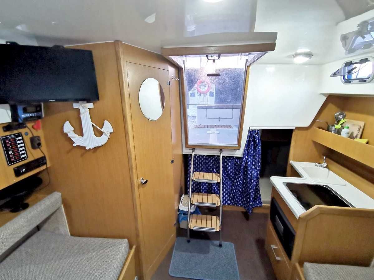 Czarter najem łodzi Calipso 750 Wielki Wóz HouseBoat